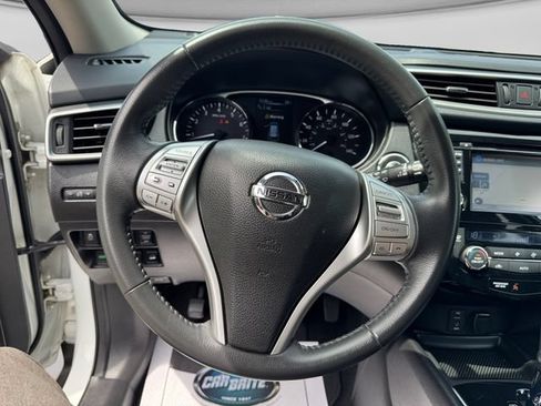 Used 2015 Nissan Rogue SL AWD/4WD image 13