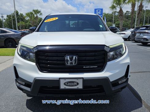 Used 2021 Honda Ridgeline Black Edition image 8