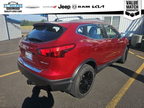 Used 2019 Nissan Rogue Sport SV w/ Technology Package AWD/4WD image 5