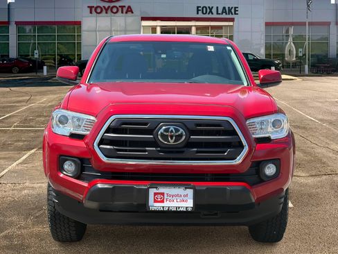 Used 2019 Toyota Tacoma SR5 AWD/4WD image 8