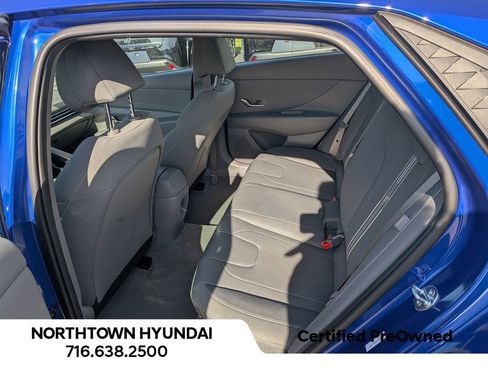Certified 2025 Hyundai Elantra Sport FWD image 30