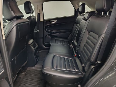 Used 2024 Ford Edge SEL w/ Convenience Package image 25