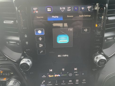 Used 2022 RAM 1500 Limited w/ (RED) Edition image 18