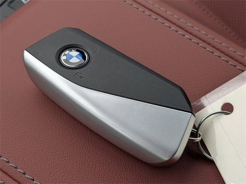 New 2026 BMW X1 xDrive28i w/ Convenience Package image 33