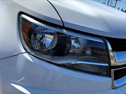 Used 2020 Chevrolet Colorado LT RWD image 32