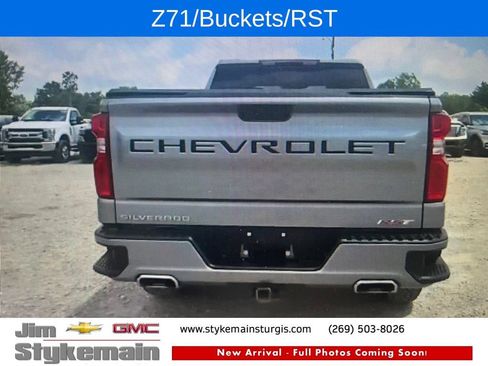 Used 2024 Chevrolet Silverado 1500 RST w/ Z71 Off-Road Package AWD/4WD image 3