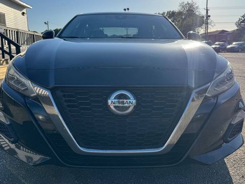 Used 2020 Nissan Altima 2.5 SR FWD image 8