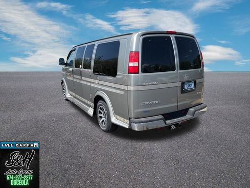 Used 2004 GMC Savana 1500 w/ Preferred Equipment Group RWD image 4