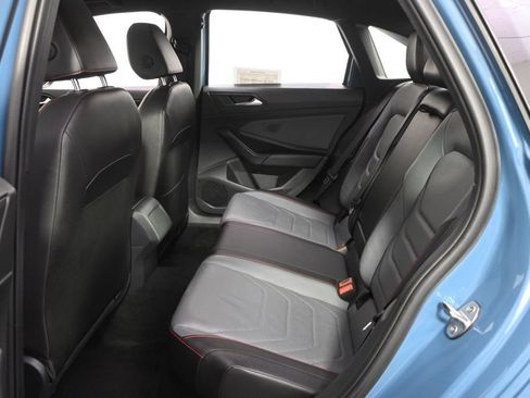 Used 2025 Volkswagen Jetta GLI Autobahn FWD image 21