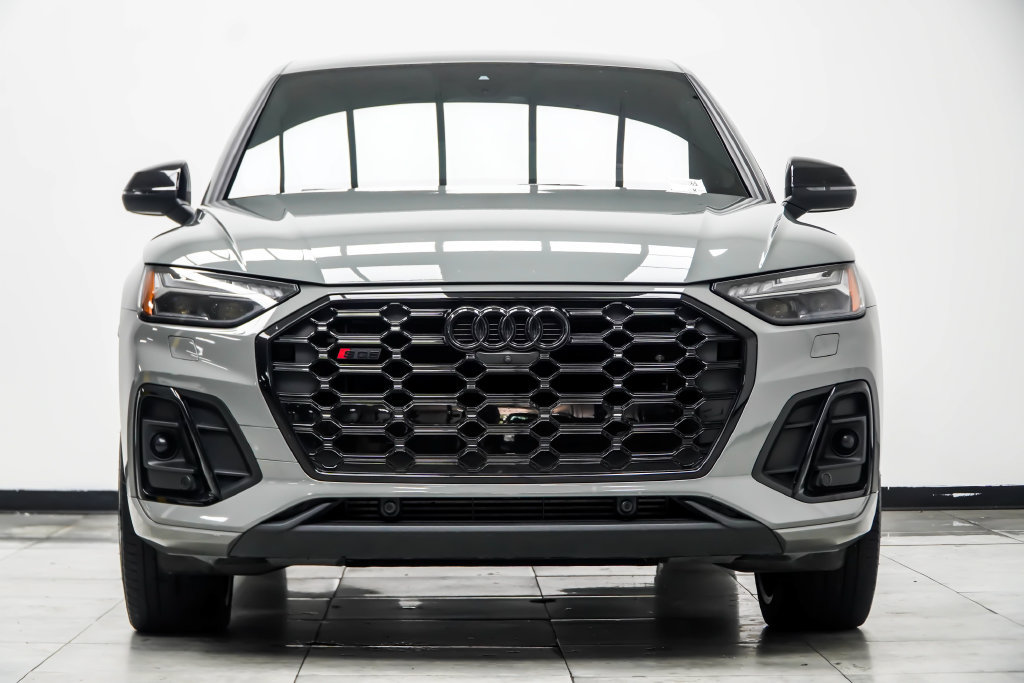 Used 2022 Audi SQ5 Prestige w/ Prestige Package AWD/4WD image 11