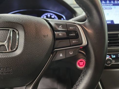 Used 2021 Honda Accord Touring image 25