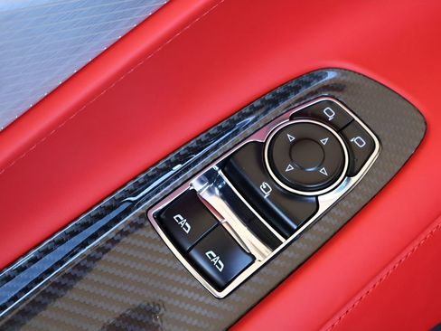 Used 2020 Chevrolet Corvette Stingray Premium Cpe w/ 3LT Preferred Equipment Group image 11