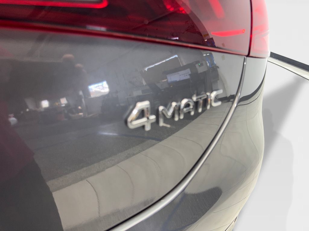 Used 2023 Mercedes-Benz EQE 500 4MATIC Sedan image 25