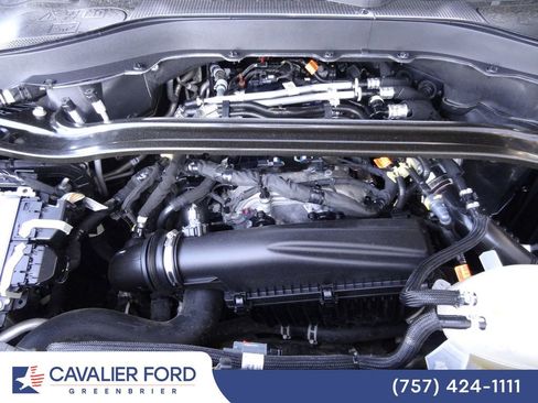 Certified 2025 Ford Explorer ST-Line AWD/4WD image 43