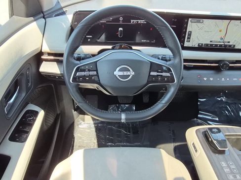 Used 2023 Nissan Ariya FWD image 9