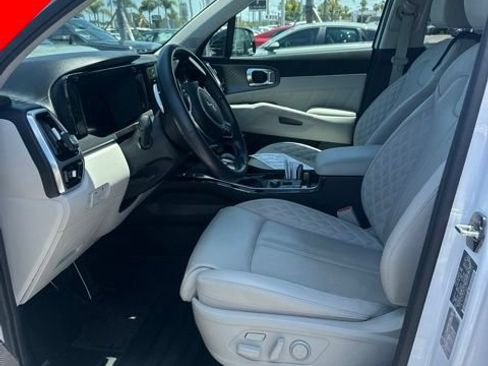 Used 2023 Kia Sorento SX AWD/4WD image 8