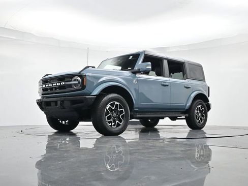Certified 2023 Ford Bronco Outer Banks image 31