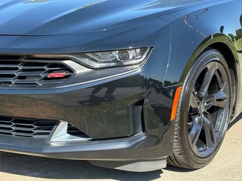 Used 2020 Chevrolet Camaro LT w/ RS Package RWD image 7