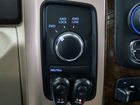 Used 2015 RAM 3500 Laramie Longhorn w/ Convenience Group AWD/4WD image 26