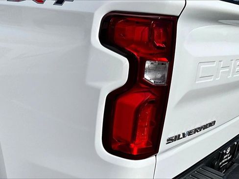 Used 2022 Chevrolet Silverado 1500 LTZ w/ LTZ Convenience Package II image 20