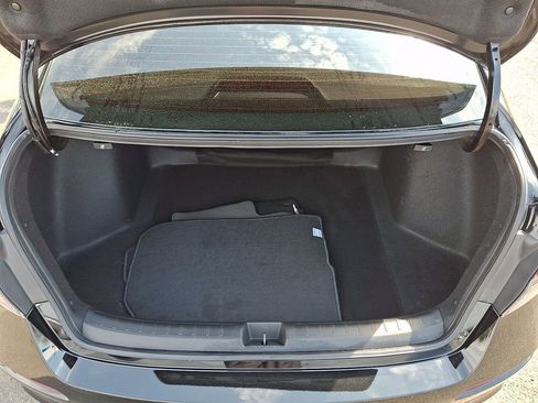 Used 2025 Honda Civic Sport image 29