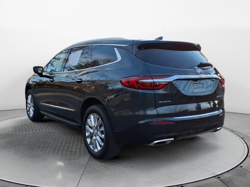 Used 2018 Buick Enclave Premium w/ Experience Buick Package image 5