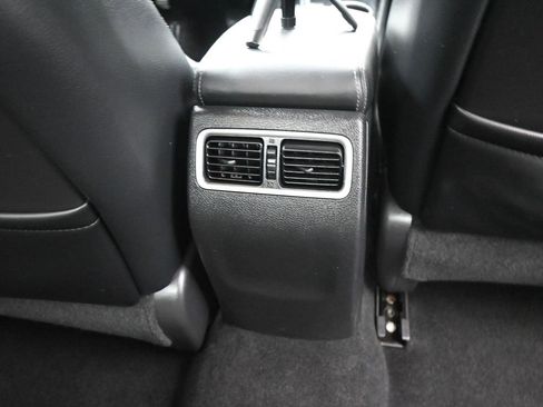 Used 2016 Nissan Altima 2.5 SL w/ 2.5 Technology Package image 16