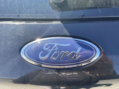Used 2025 Ford Escape Active AWD/4WD image 12