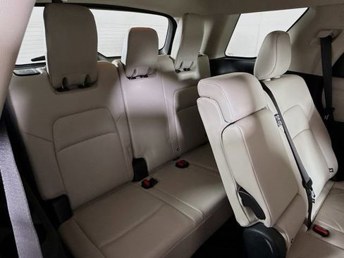 Certified 2023 Nissan Pathfinder SL image 34