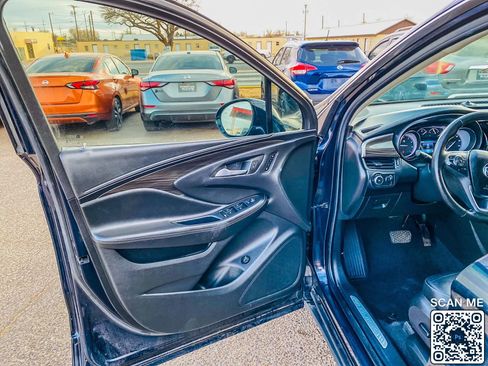 Used 2020 Buick Envision Essence image 17