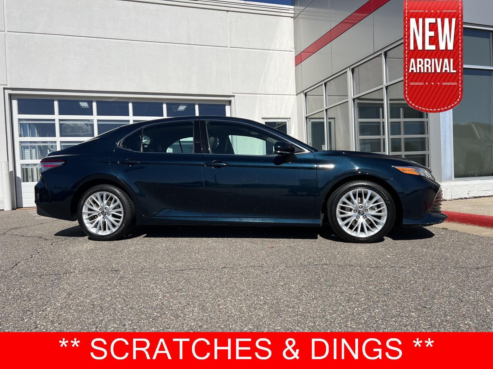 Used 2019 Toyota Camry XLE FWD image 1