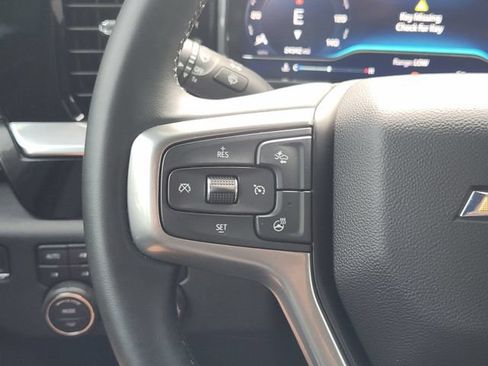 Used 2025 Chevrolet Silverado 2500 LTZ w/ LTZ Convenience Package AWD/4WD image 28