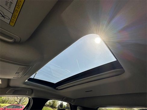 Used 2021 MAZDA CX-30 AWD 2.5 S w/ Premium Package image 26