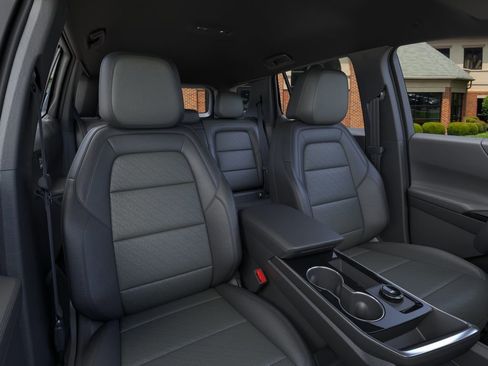New 2026 Chevrolet Equinox LT FWD image 16