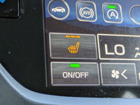 Certified 2025 Subaru Forester Premium image 30