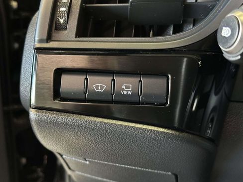 Used 2024 Lexus ES 300h w/ Technology Package FWD image 24