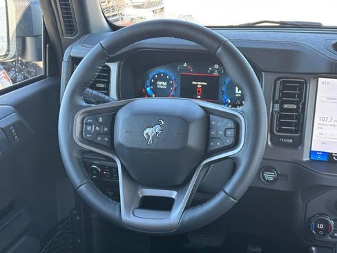 New 2025 Ford Bronco Badlands AWD/4WD image 7