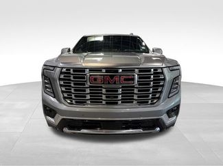 Used 2025 GMC Yukon XL Denali w/ Sun & Power Step Package AWD/4WD video 2