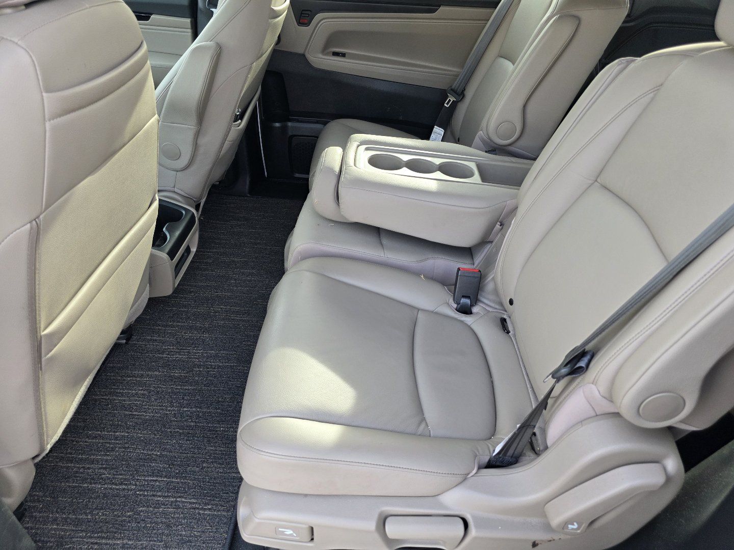 Used 2023 Honda Odyssey Touring image 13