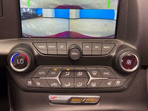 Used 2016 Chevrolet Corvette Z06 w/ 3LZ Preferred Equipment Group RWD image 20