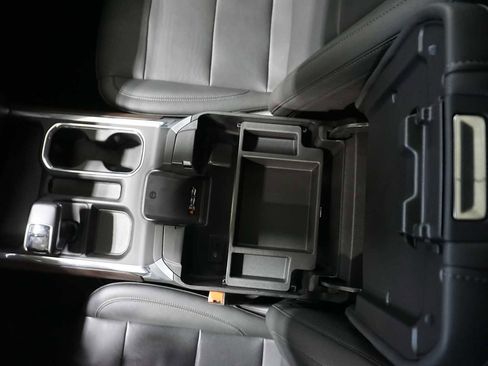 Used 2022 GMC Sierra 1500 SLT image 21