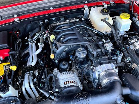 Used 2022 Jeep Gladiator Mojave w/ Cold Weather Group image 33