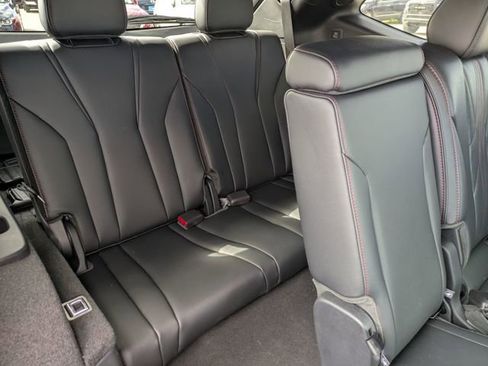 Used 2025 Acura MDX A-Spec image 32