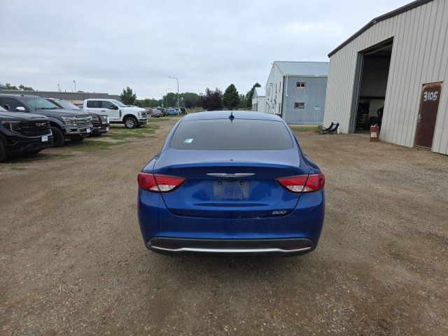 Used 2015 Chrysler 200 Limited w/ Convenience Group FWD image 6