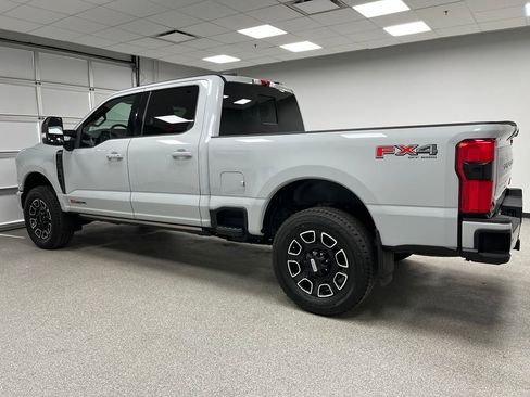 Used 2026 Ford F350 Platinum AWD/4WD image 7