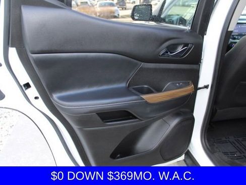 Used 2021 GMC Acadia SLE w/ Driver Convenience Package image 24
