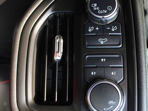 Used 2023 Chevrolet Silverado 2500 W/T w/ WT Convenience Package image 10