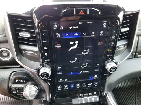 Used 2021 RAM 1500 Laramie AWD/4WD image 23