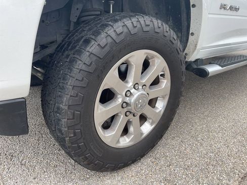 Used 2022 RAM 2500 Laramie AWD/4WD image 9