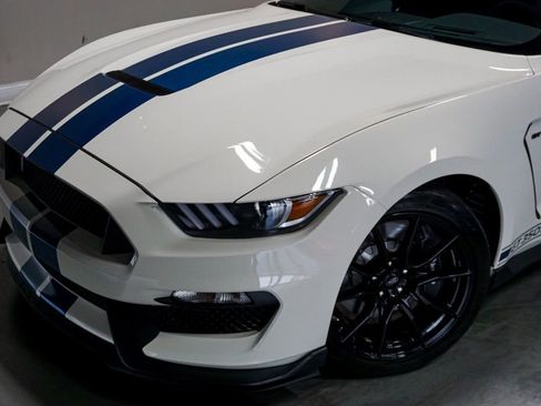 Used 2020 Ford Mustang Shelby GT350 w/ Technology Package image 75